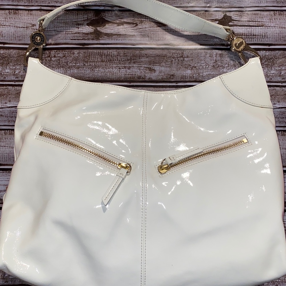 Dooney & Burke Cream Patent Leather Cinzia - Picture 5 of 12